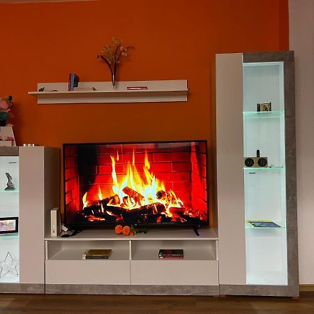 Crisshome1 Bukurešť Exteriér fotografie