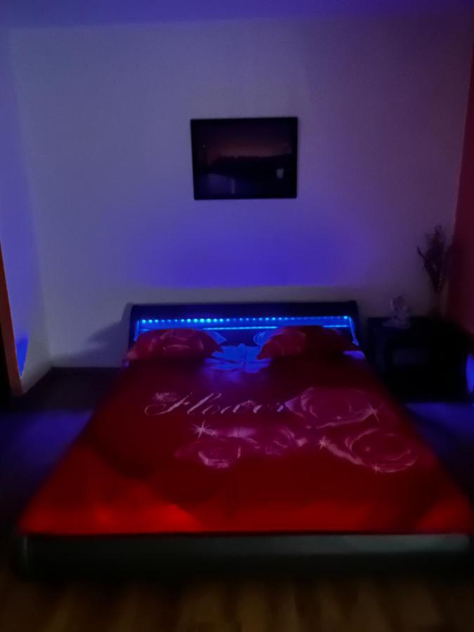 Crisshome1 Bukurešť Exteriér fotografie