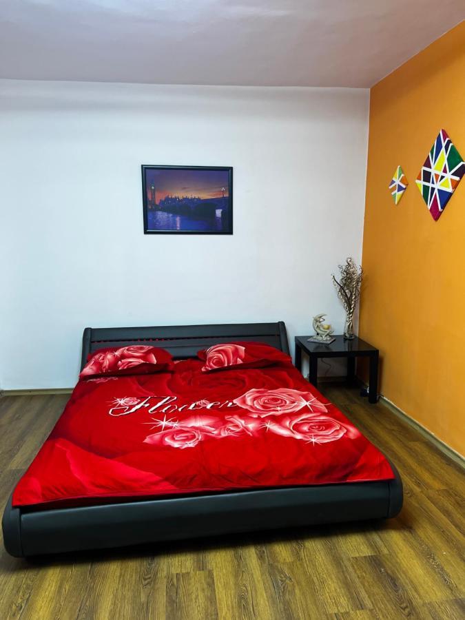 Crisshome1 Bukurešť Exteriér fotografie